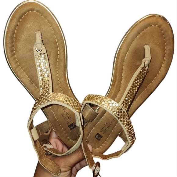 ❤️White Mountain Tan & Gold Mesh Studded Thong Sandals☆ - Picture 1 of 2
